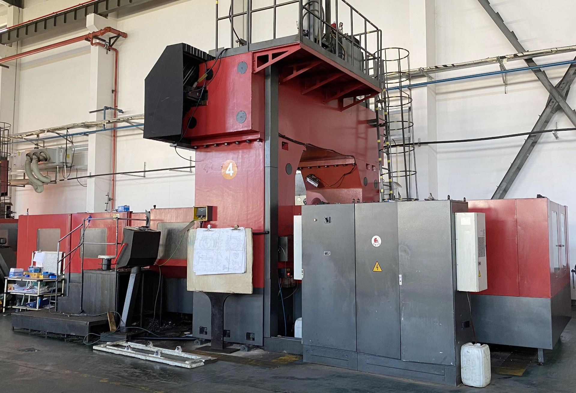 加工中心4號機(jī)